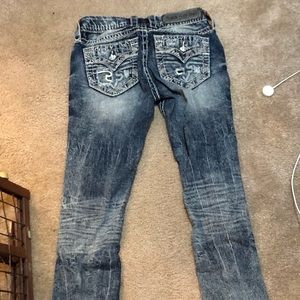 Rock revival jeans crop front rips super cute